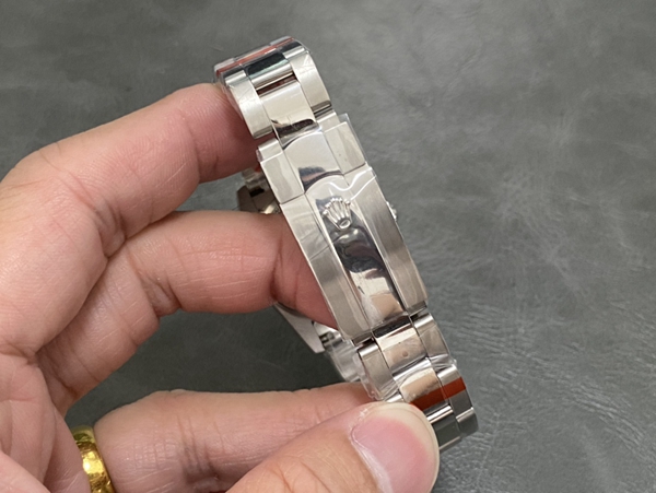 激安ロレックス角部分ディテール